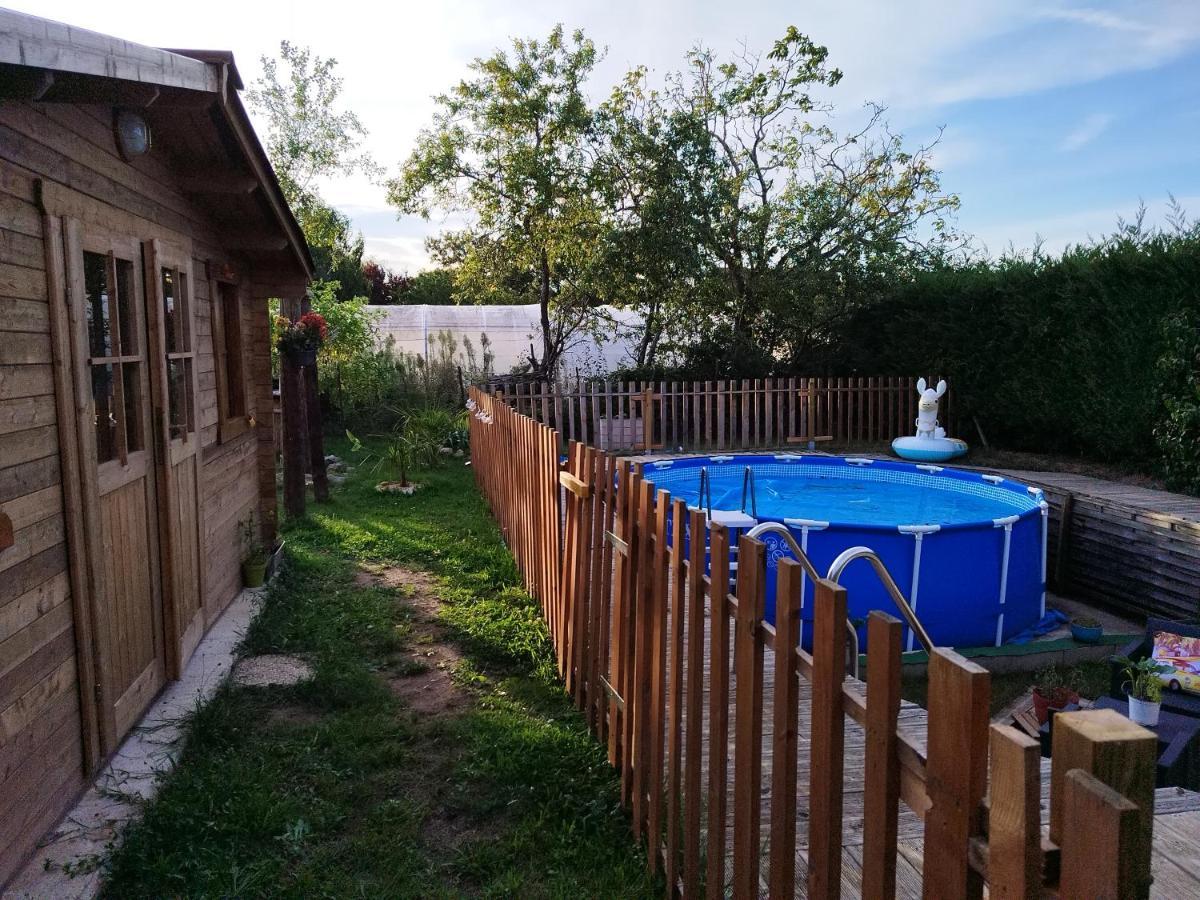 Piscine Jacuzzi Balneo "La Palmeraie Oasis" Ferolles Bagian luar foto